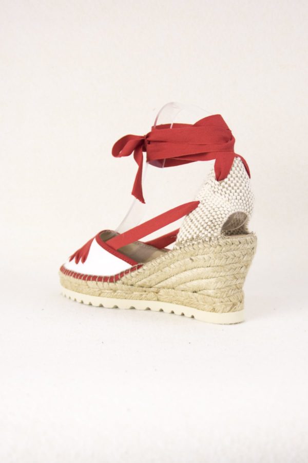 baiona-espadrilles-rouge-blanche-compensees-espadrilles-fetes-de-bayonne-espadrilles-basque-espadrilles-femme-espadrilles-originales-dam-e-droles