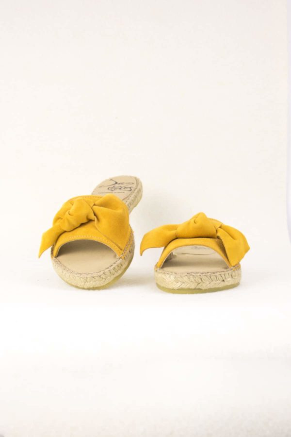 jema-jaune-espadrilles-sandales-claquettes-espadrilles-basque-espadrilles-femme-espadrilles-originales-dam-e-droles